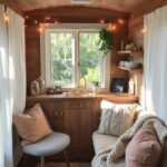 29 Pop Up Camper Interior Ideas for Relaxed Living in Charleston, South Carolina