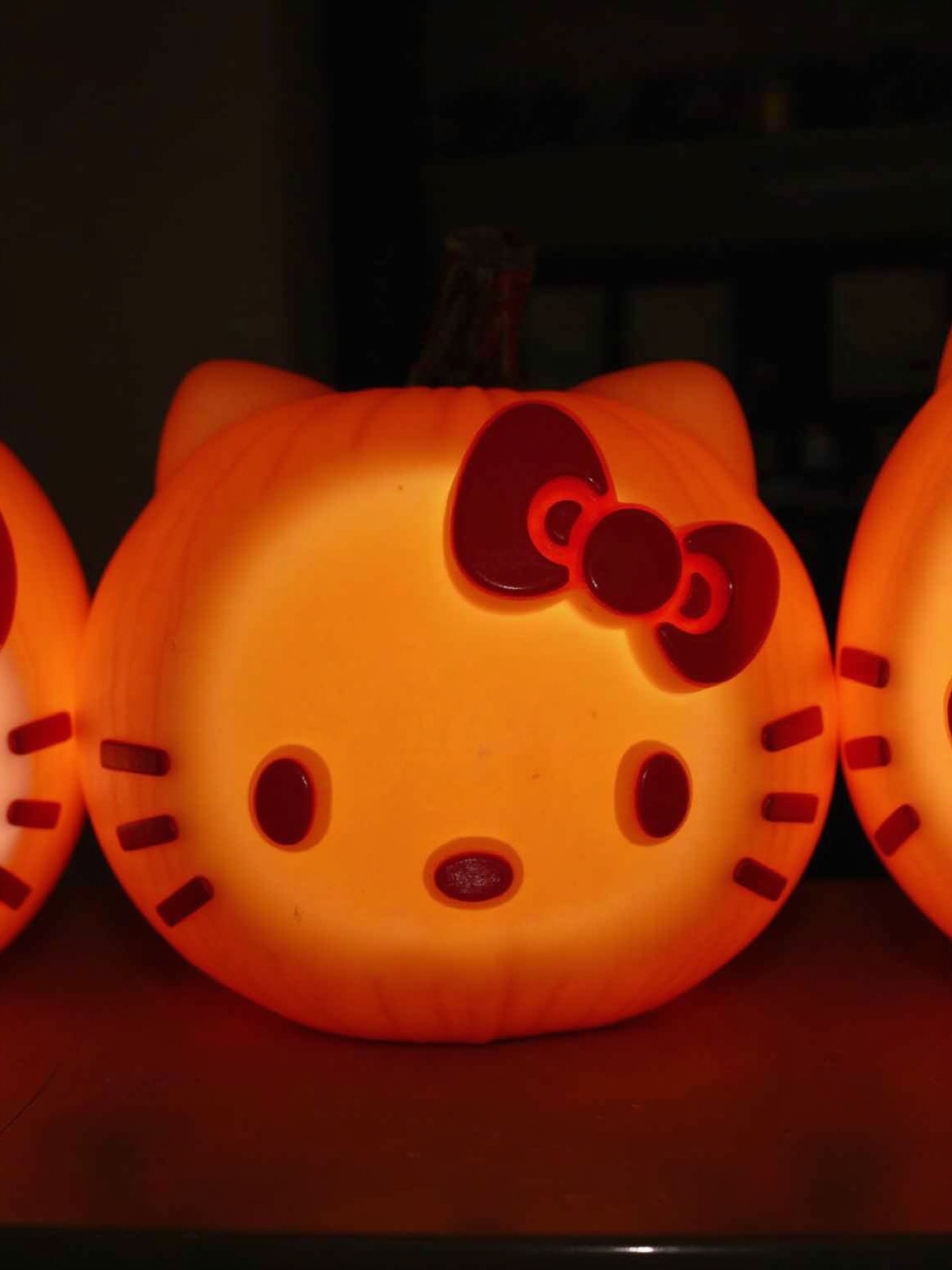 hello kitty pumpkin art