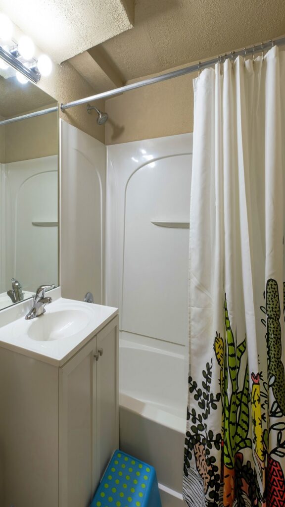 Why RV Bathroom Decorating Requires a Smart Strategy