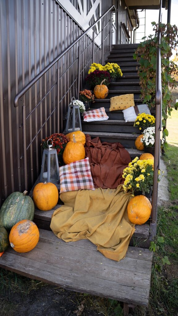 Plaid, Throws, and Pillows Do the Heavy Lifting