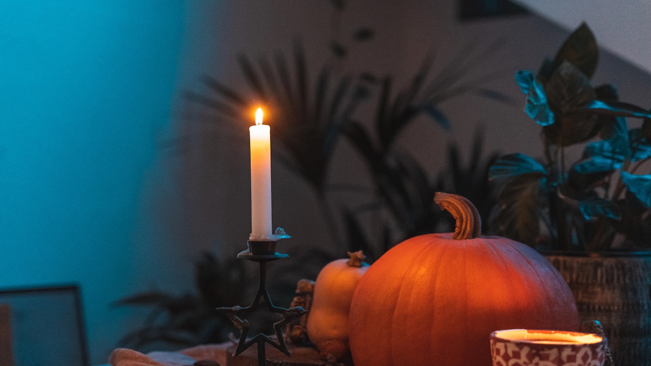 Cozy Fall Nights In: How to Build a Room You Actually Want to Live In