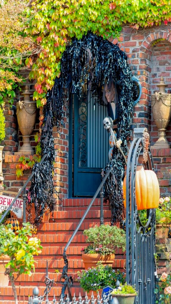 DIY Halloween Archway Over the Door